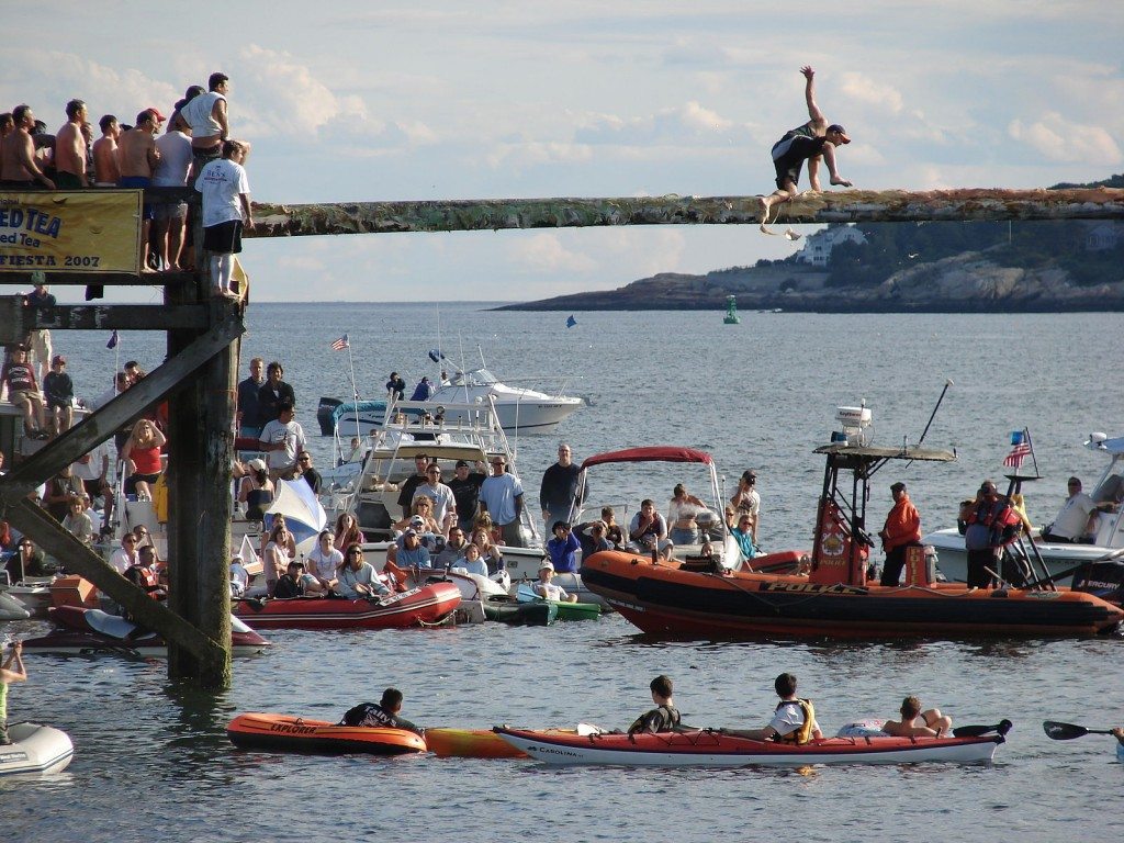 "Greasy Pole" in Gloucester